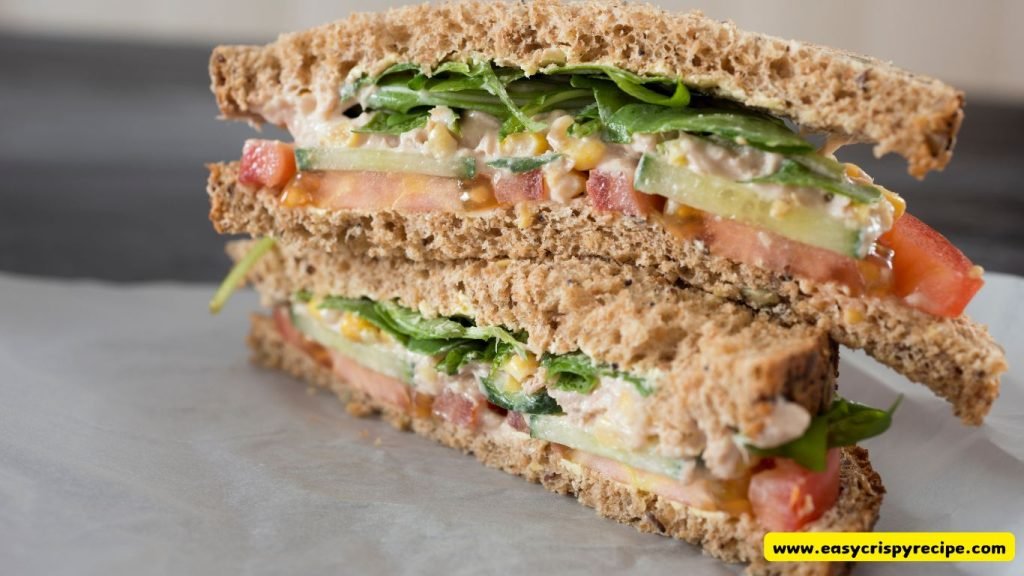Crunchy Curry Tuna Sandwich